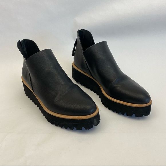 ALL BLACK - platform boots “Fatform” Tread Shootie - Color Black - SZ 9.5 - Picture 1 of 12